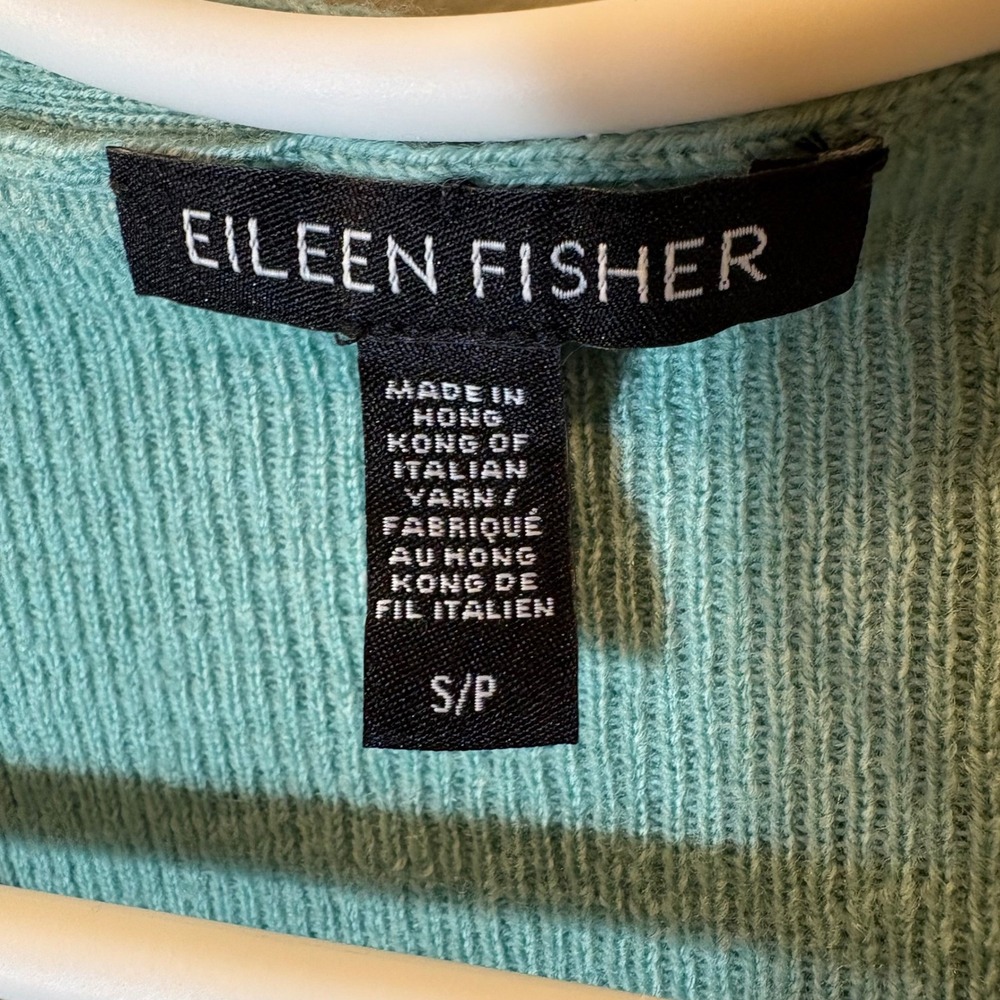 Eileen Fisher Seafoam Green Merino Wool V-Neck Ribbed Sweater Size Small - Picture 4 of 6